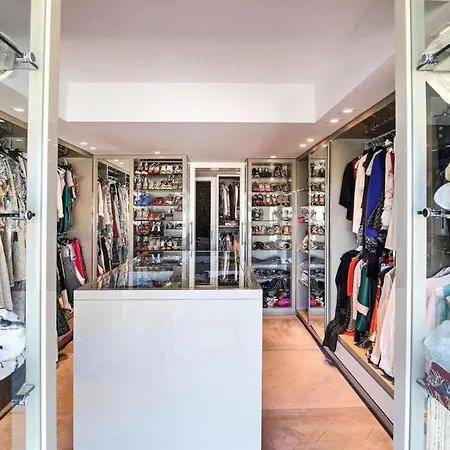 6 Luxury In Cannes, France 호텔