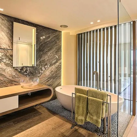 6 Luxury In Cannes, France 호텔 *